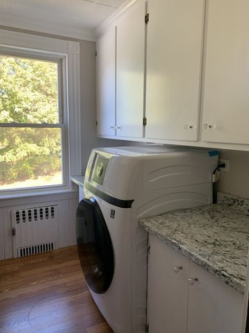 36-38 Walnut Ave 2, Andover, MA 01810
