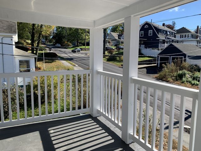 36-38 Walnut Ave 2, Andover, MA 01810