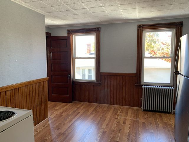 36-38 Walnut Ave 2, Andover, MA 01810