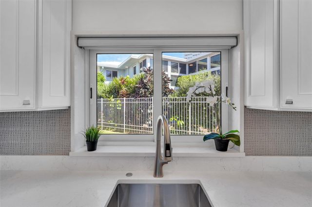 1922 S Ocean Lane 10, Fort Lauderdale, FL 33316
