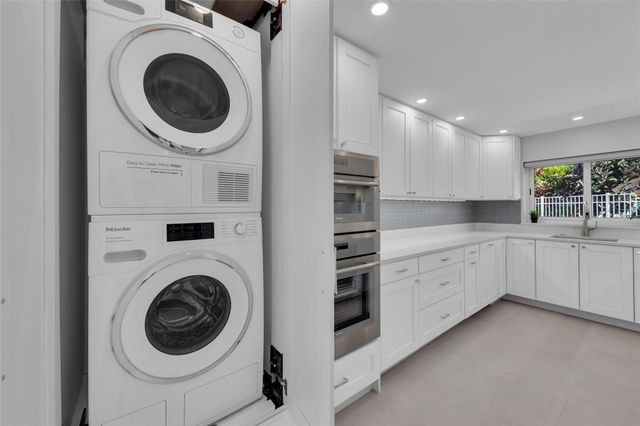 1922 S Ocean Lane 10, Fort Lauderdale, FL 33316