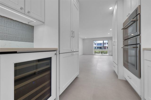 1922 S Ocean Lane 10, Fort Lauderdale, FL 33316