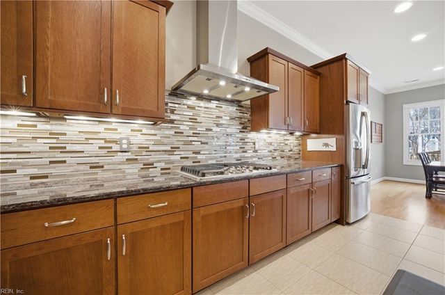 2380 Mathews Green Rd, Virginia Beach, VA 23456