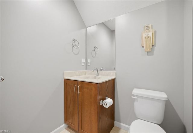 2380 Mathews Green Rd, Virginia Beach, VA 23456