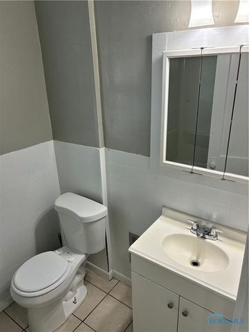 3821 Jackman Road, Toledo, OH 43612