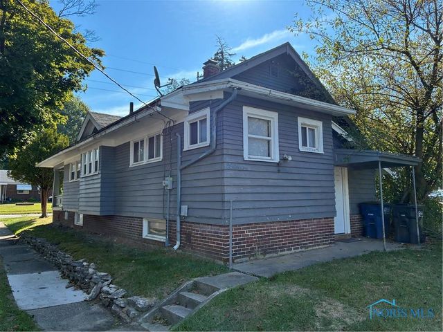 3821 Jackman Road, Toledo, OH 43612