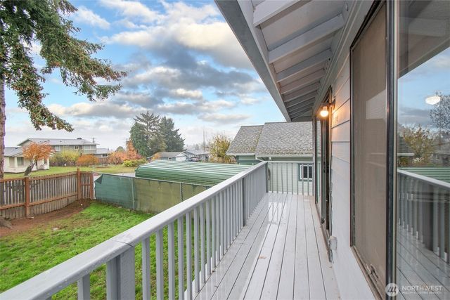 1624 W 8th Street, Port Angeles, WA 98363