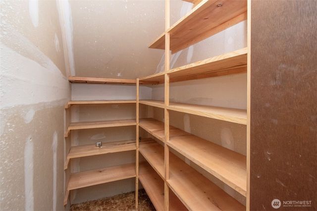 1624 W 8th Street, Port Angeles, WA 98363