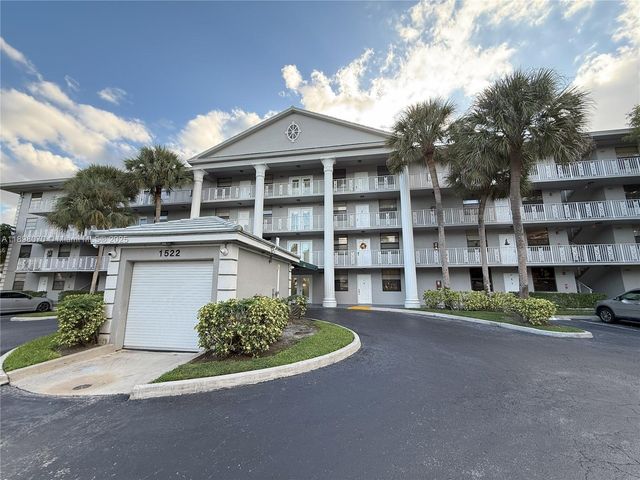 1522 Whitehall Dr 204, Davie, FL 33324