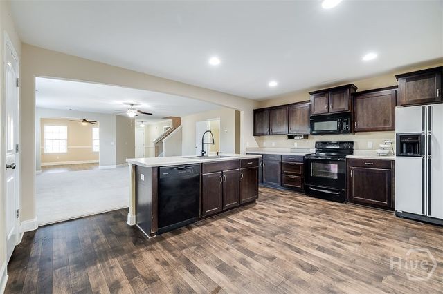 55 Dr. Daniel Edwards Street, Ellabell, GA 31308