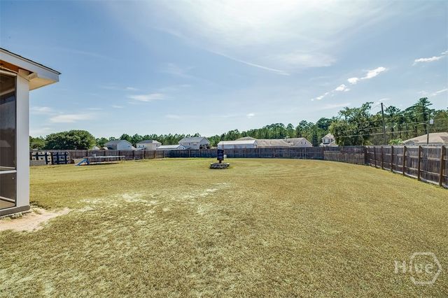 55 Dr. Daniel Edwards Street, Ellabell, GA 31308