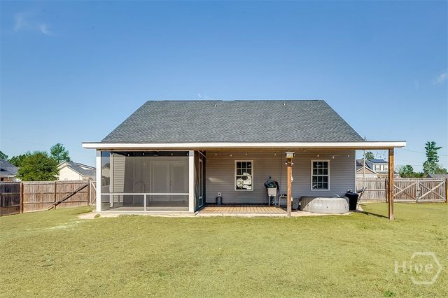 55 Dr. Daniel Edwards Street, Ellabell, GA 31308