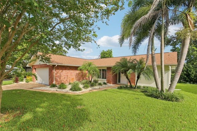 2866 THISTLE COURT N, Palm Harbor, FL 34684