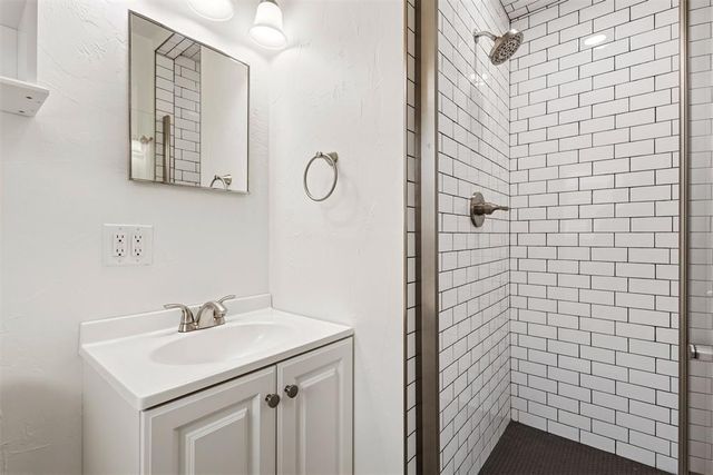 3112 Wilshire Terrace, Oklahoma City, OK 73116