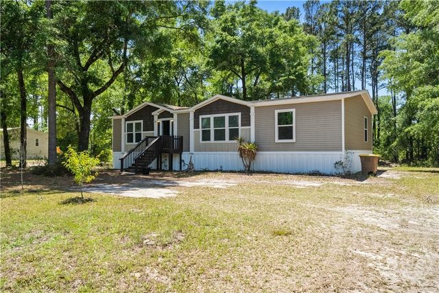 227 River Oak Dr, Bloomingdale, GA 31302