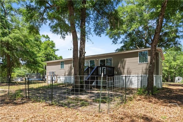 227 River Oak Dr, Bloomingdale, GA 31302