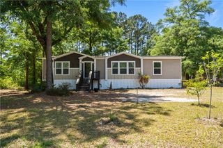 227 River Oak Dr, Bloomingdale, GA 31302