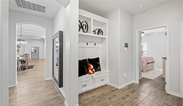 1350 Will Scarlet Ct, Corpus Christi, TX 78415