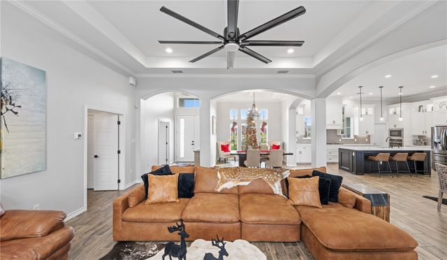 1350 Will Scarlet Ct, Corpus Christi, TX 78415