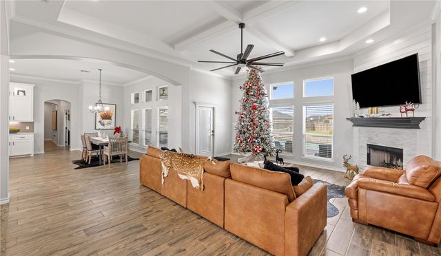 1350 Will Scarlet Ct, Corpus Christi, TX 78415