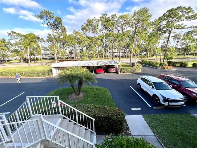 705 Augusta BLVD 9, Naples, FL 34113