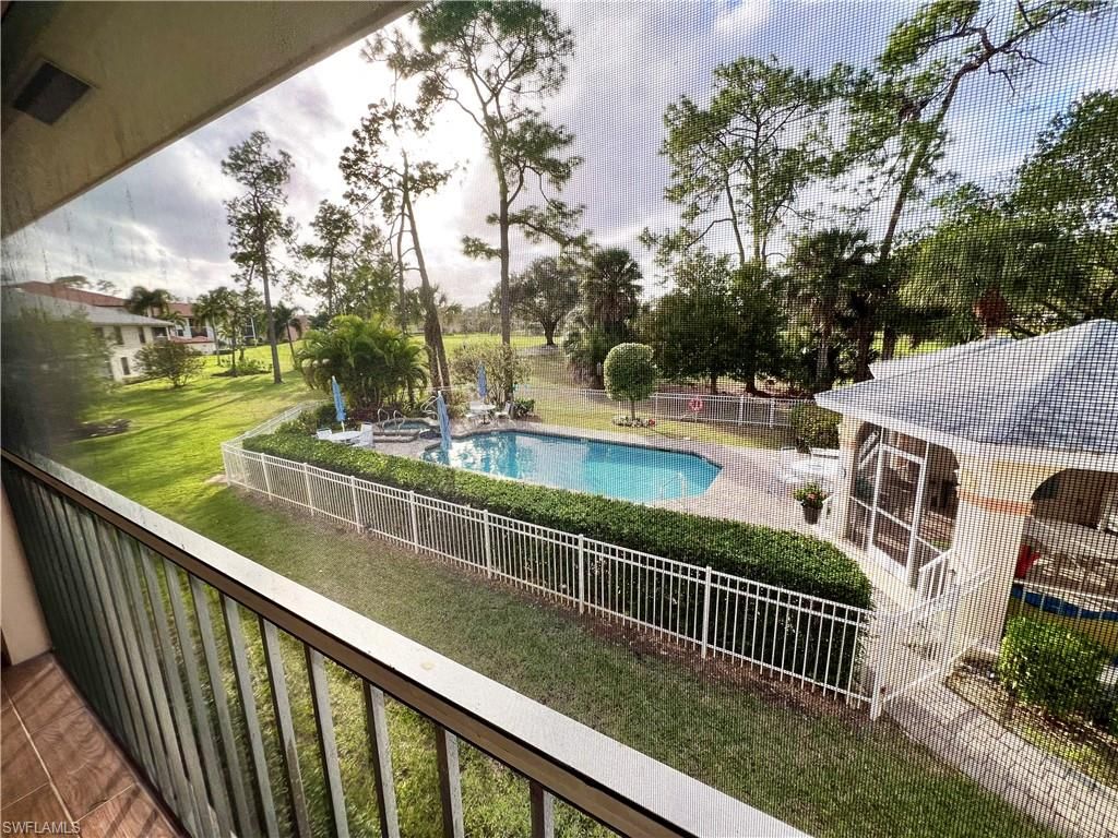 705 Augusta BLVD 9, Naples, FL 34113
