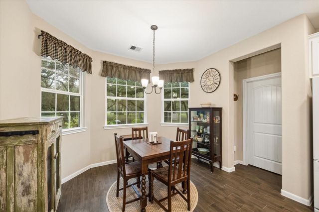 1712 County Road 103, Columbus, TX 78934
