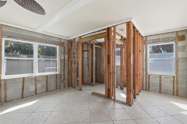 43 KIPLING PLAZA, Clearwater Beach, FL 33767