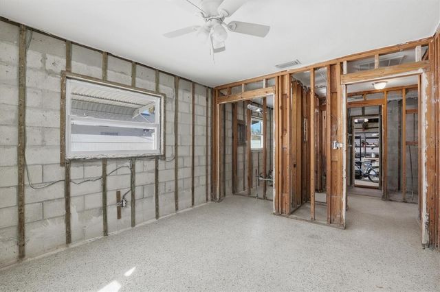 43 KIPLING PLAZA, Clearwater Beach, FL 33767