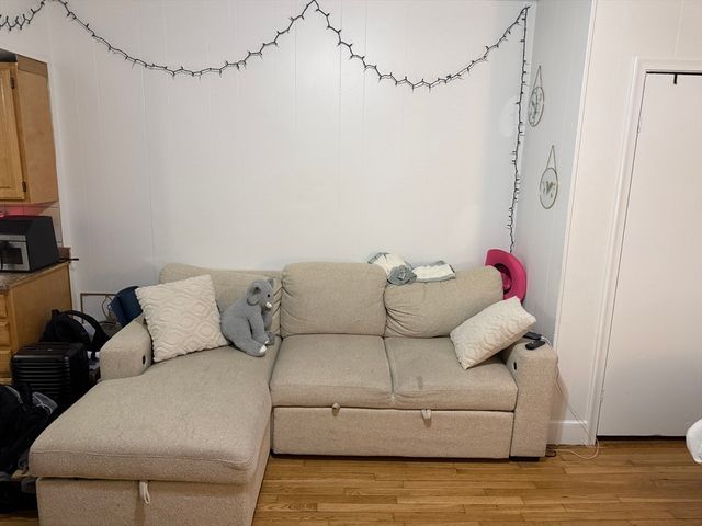 513 Beacon 1, Boston, MA 02115