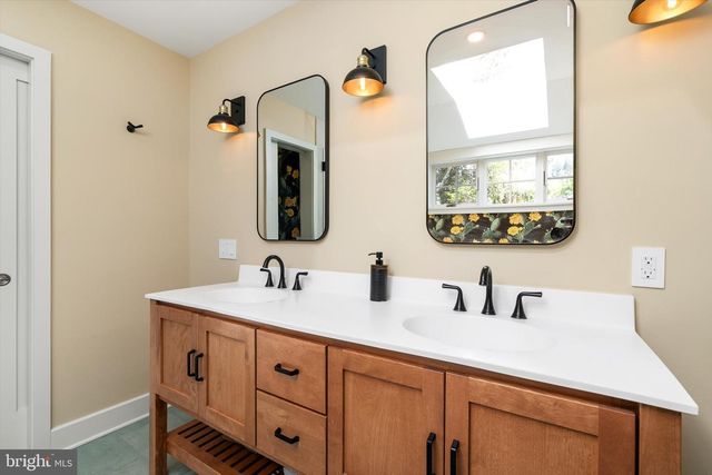803 PRINCETON KINGSTON RD, Princeton, NJ 08540
