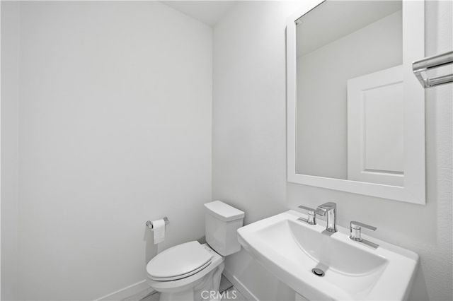 112 Newburry, Irvine, CA 92618