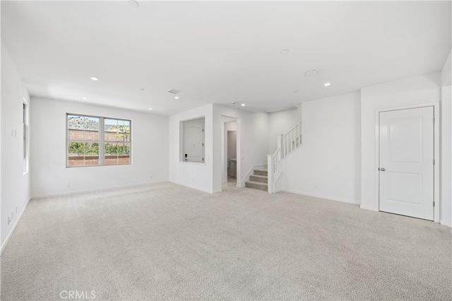 112 Newburry, Irvine, CA 92618