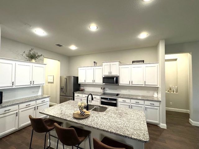 1455 Radecke Road, Krum, TX 76249