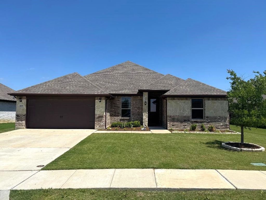 1455 Radecke Road, Krum, TX 76249