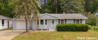 5738 Blaine Avenue SE, Kentwood, MI 49508