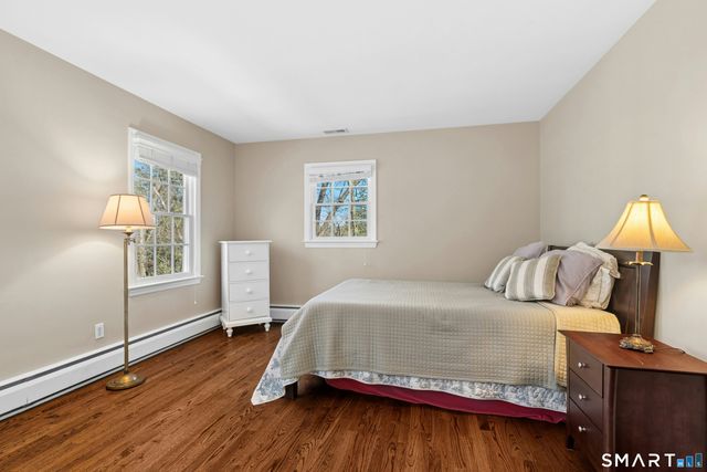 34 Horton Lane, New Canaan, CT 06840