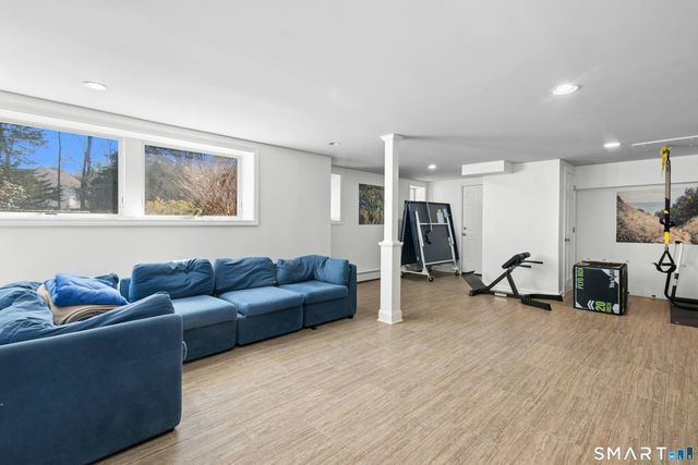 34 Horton Lane, New Canaan, CT 06840