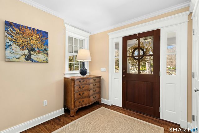 34 Horton Lane, New Canaan, CT 06840