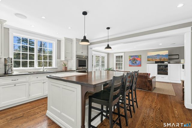 34 Horton Lane, New Canaan, CT 06840