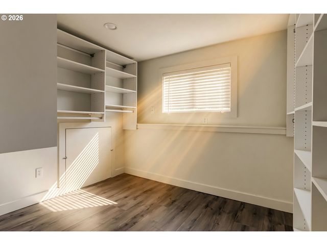 9165 Sw 70TH Ave, Portland, OR 97223