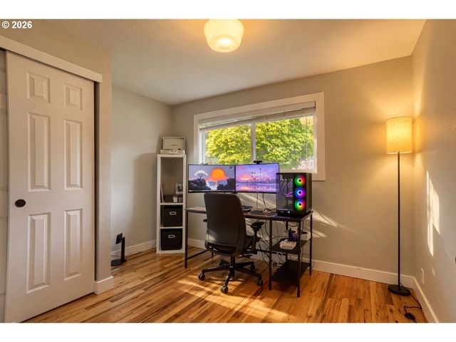 9165 Sw 70TH Ave, Portland, OR 97223