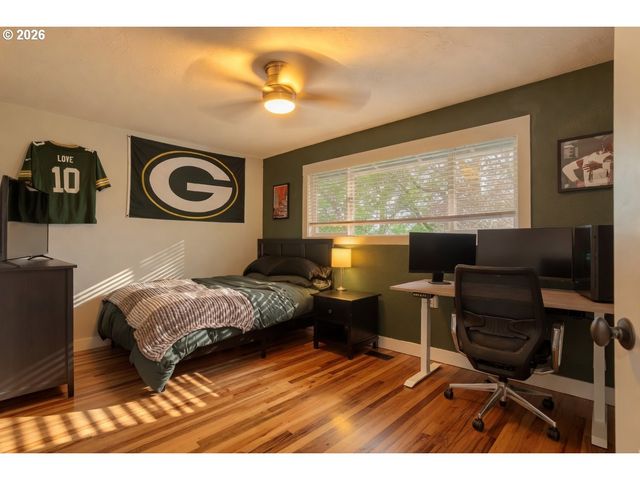 9165 Sw 70TH Ave, Portland, OR 97223