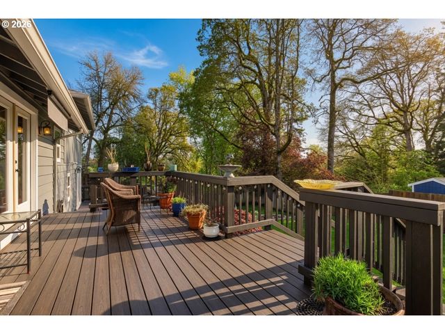 9165 Sw 70TH Ave, Portland, OR 97223