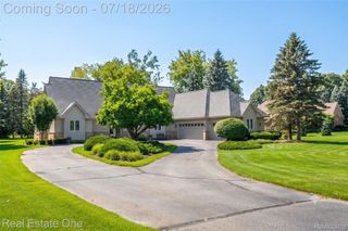 716 Bristol Lane, Village Of Clarkston, MI 48348