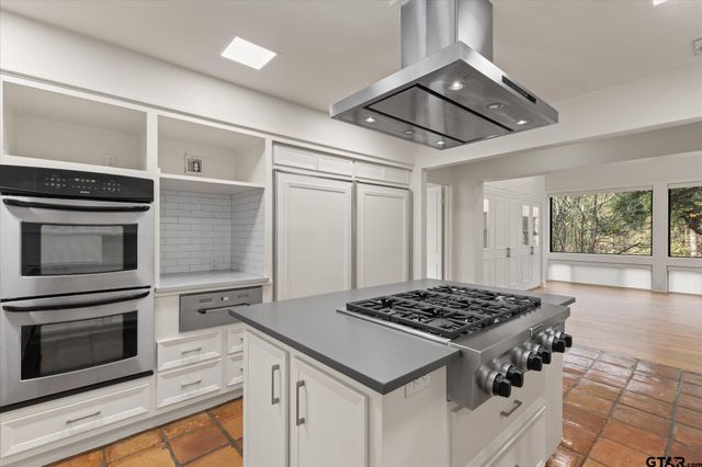 6376 Tryon Road, Longview, TX 75605