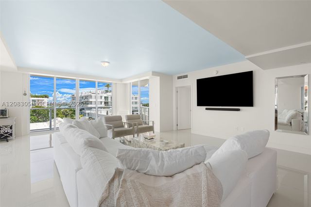 1170 101st St 601, Bay Harbor Islands, FL 33154