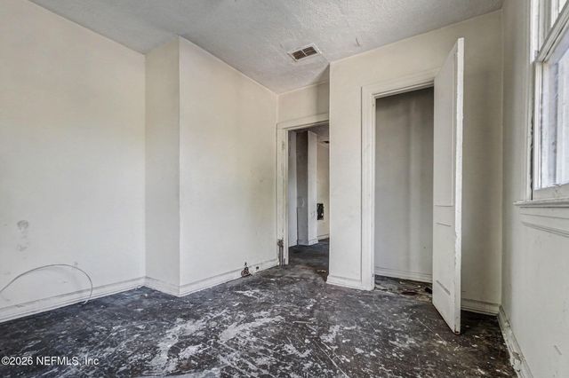 3317 N LAURA Street, Jacksonville, FL 32206