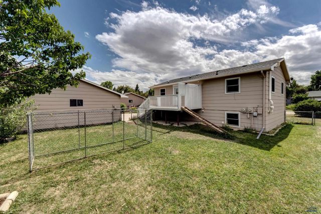 4510 PATRIOT LN, Rapid City, SD 57701