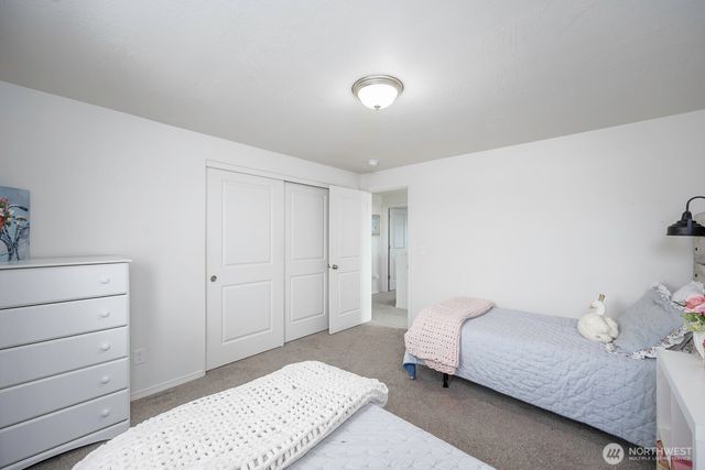 739 N Doumit Drive, Moses Lake, WA 98837